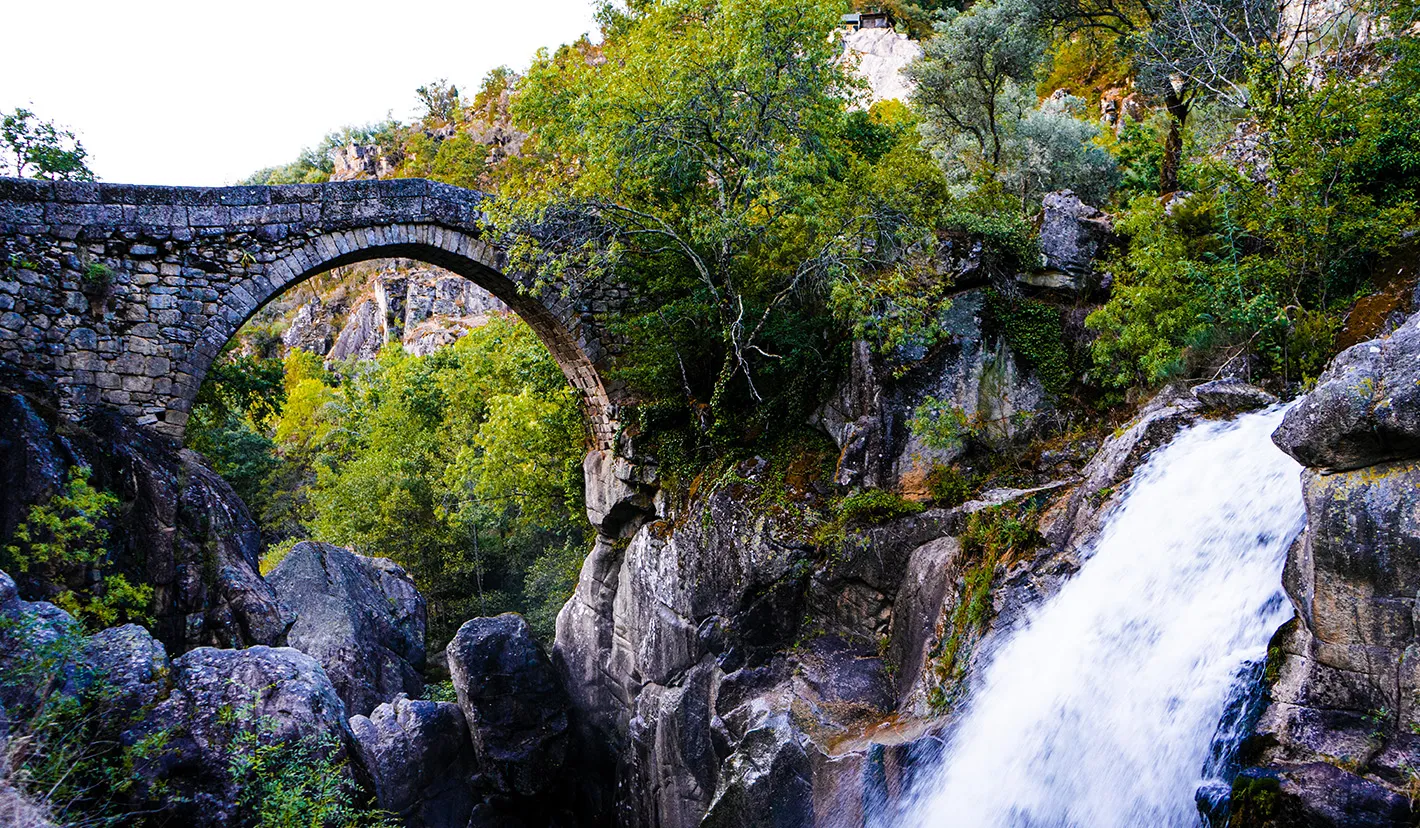 O turismo rural em Portugal - Ponte de Misarela